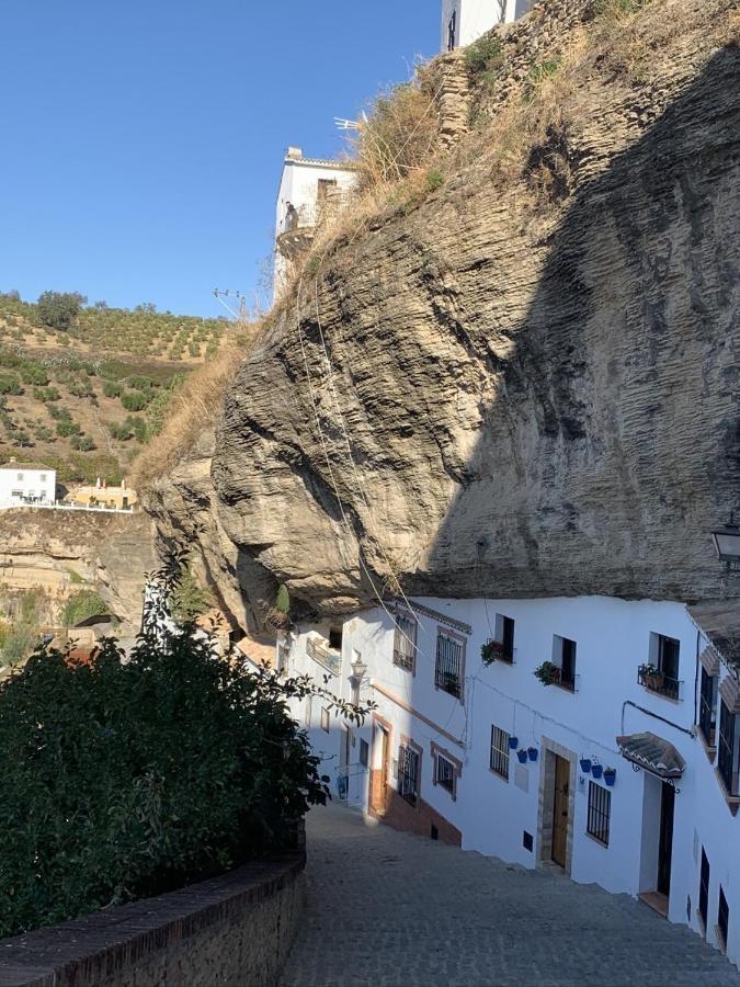 Apartamentos3Cuevas Setenil De Las Bodegas Экстерьер фото