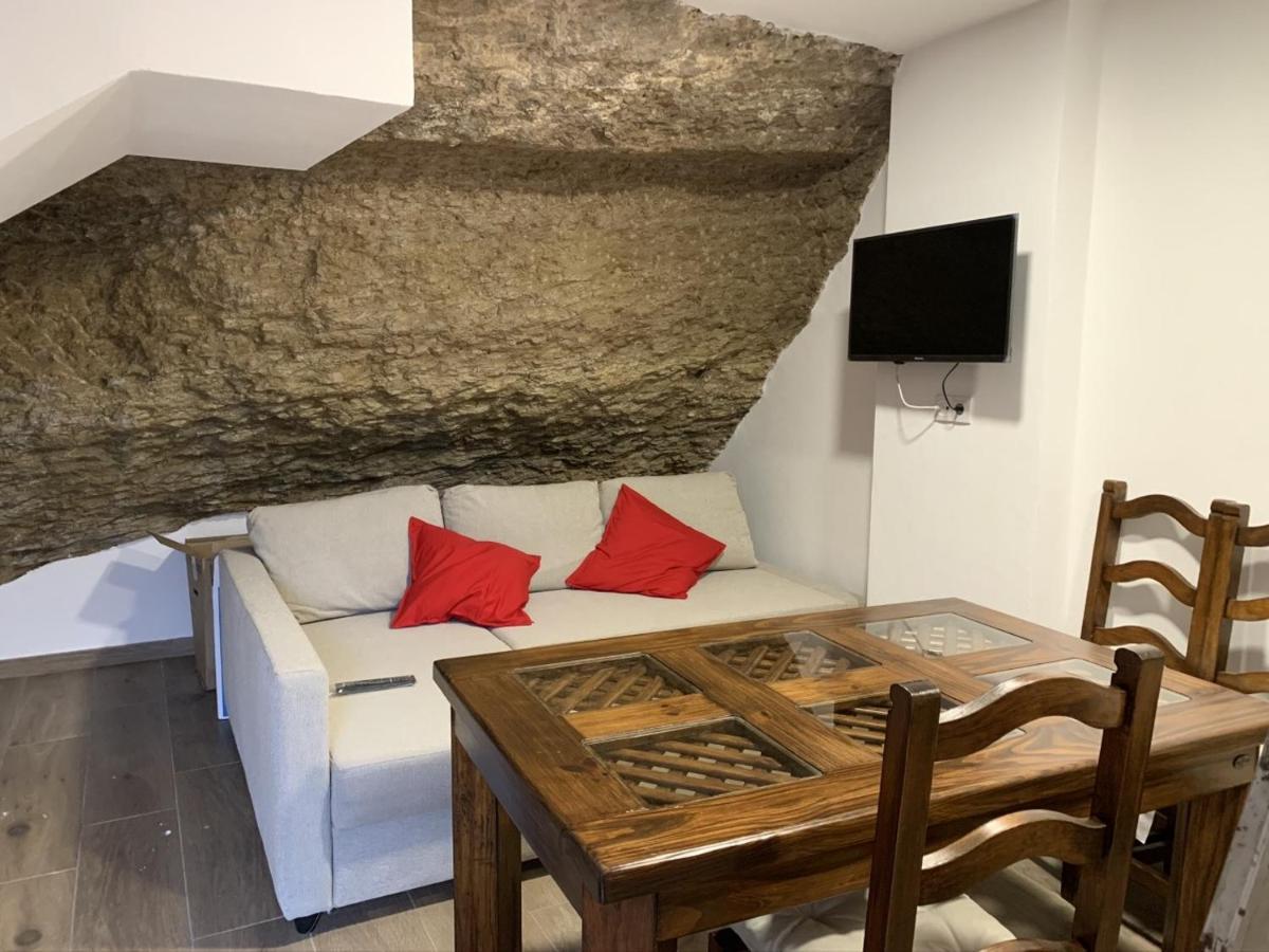 Apartamentos3Cuevas Setenil De Las Bodegas Экстерьер фото